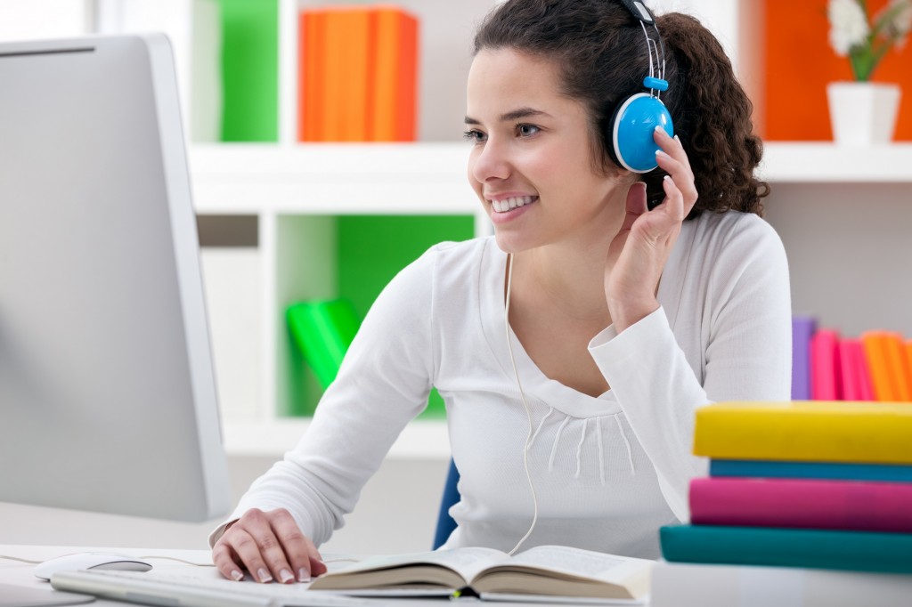 Học ngoại ngữ online